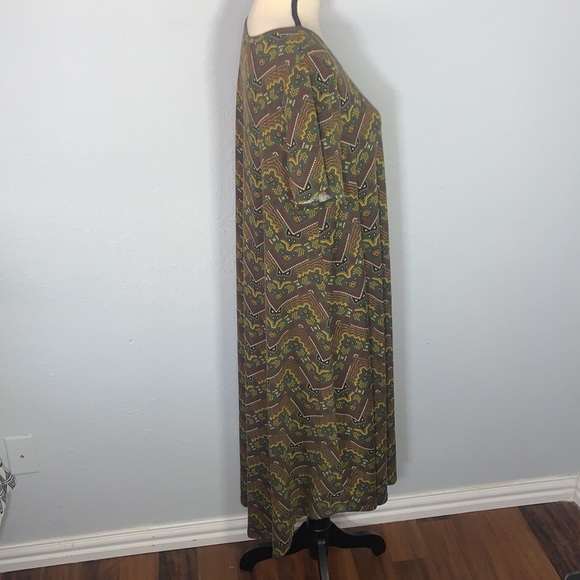 LuLaRoe Aztec Carly Green Yellow Tribal Stretch Swing Trapeze Dress Sz L - Picture 2 of 8